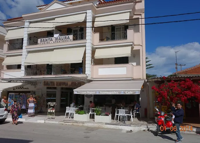 Lägenhetshotell Santa Maura 4*