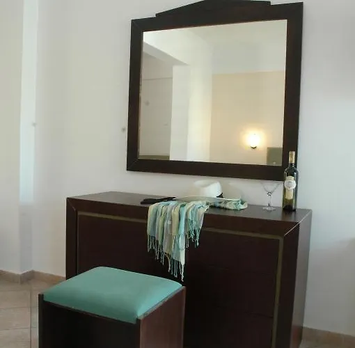 Santa Maura Nidhrion