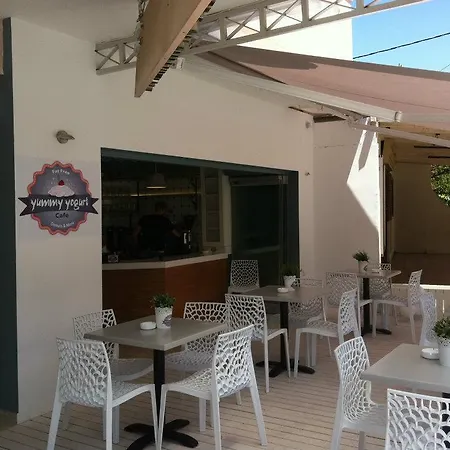 Apart-hotel Santa Maura Nydri (Lefkada)